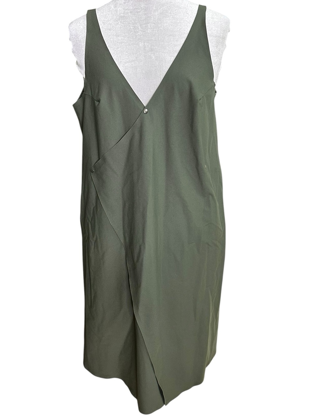 Aday Over In One Wrap Dress Green Stretch Pockets Tank V-Neck. Size Medium